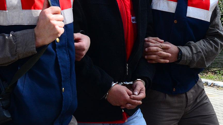 Tapu ve Nüfus Müdürlüğünde Sahte Kimlik Operasyonu: Memurlar Gözaltında