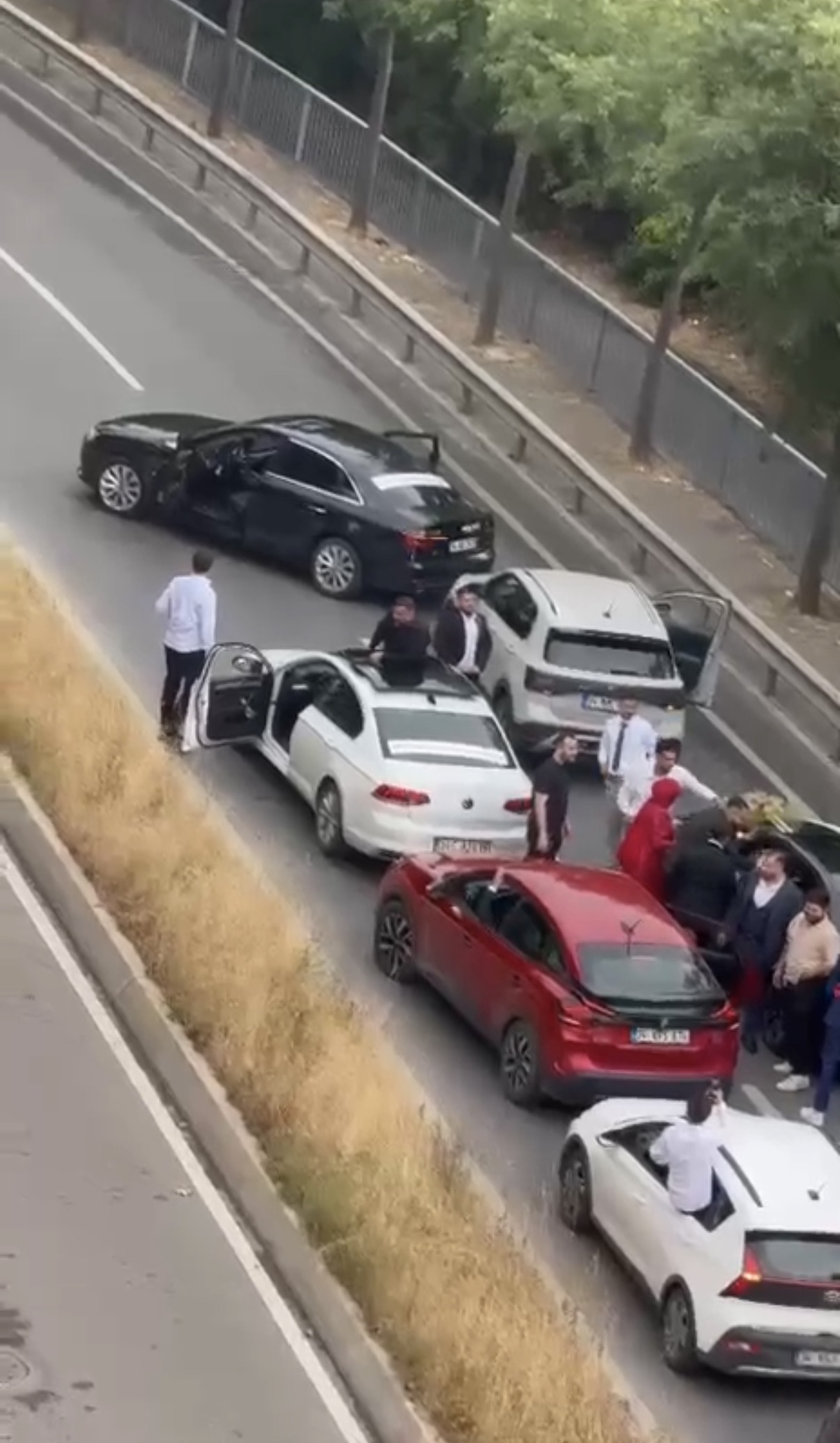 Trafikte Düğün Konvoyuna Sıkı Denetim: 289 Bin Liralık Ceza