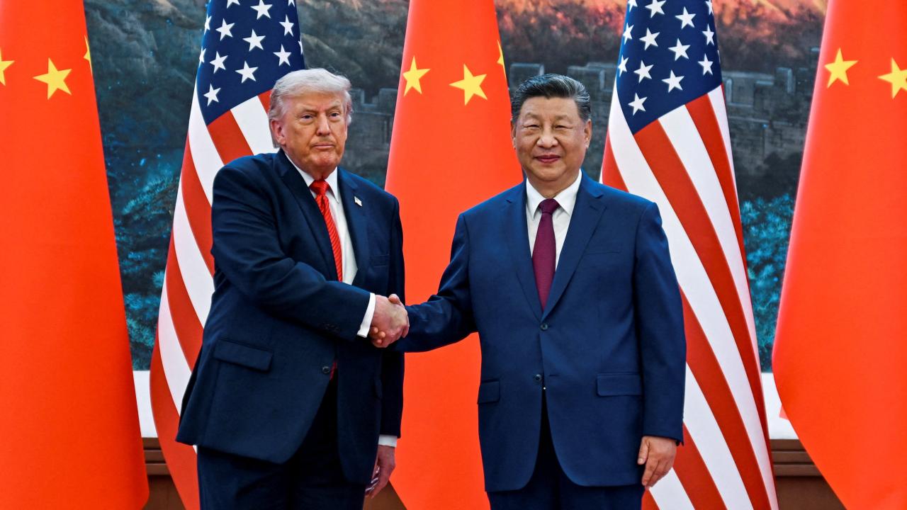 Trump'tan Çin'e Bomba Gibi Ziyaret! Ekonomik Savaşta Ateşkes mi İlan Edildi?