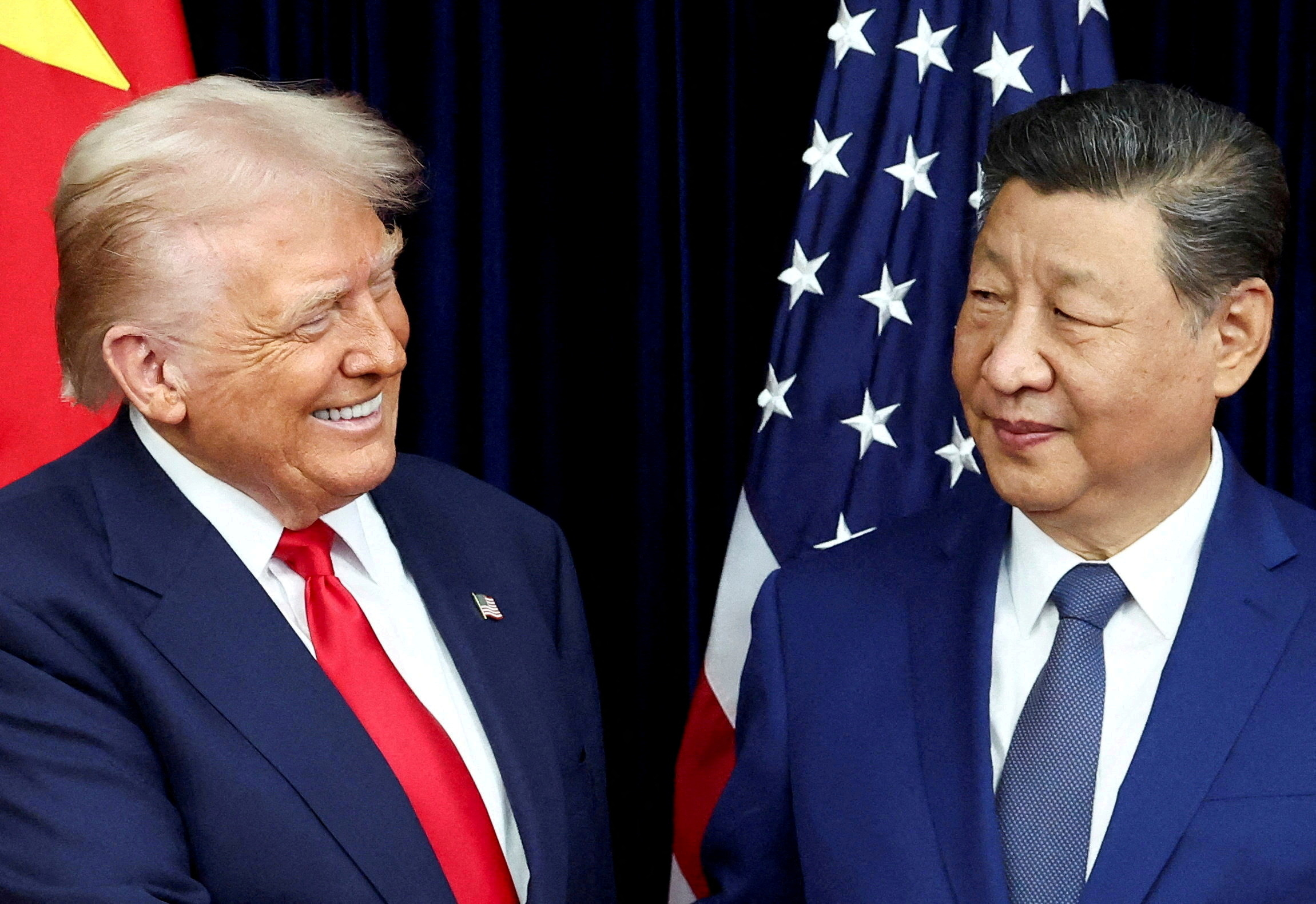 Trump'tan Şok Ziyaret! ABD Başkanı Çin'e Gidiyor, Dünyanın Gözü Bu Görüşmede