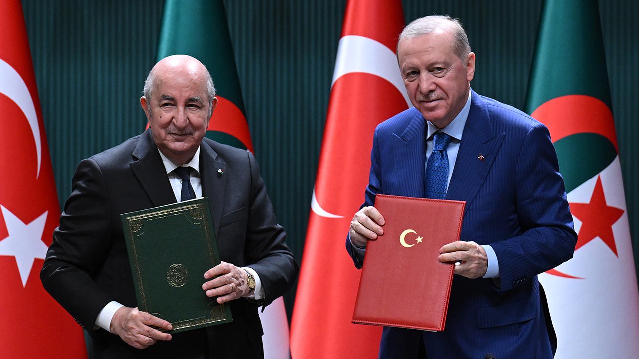 Türkiye ve Cezayir'den Dev İşbirliği! İki Ülke Arasında Tarihi Anlaşmalar İmzalandı!