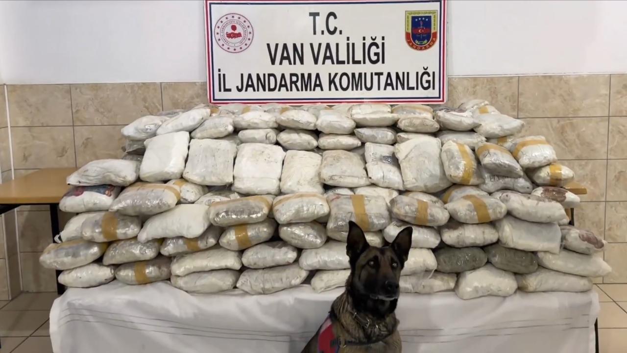 Türkiye'nin Doğu Sınırında Neler Oluyor? Zehir Tacirlerine Şok Baskın!