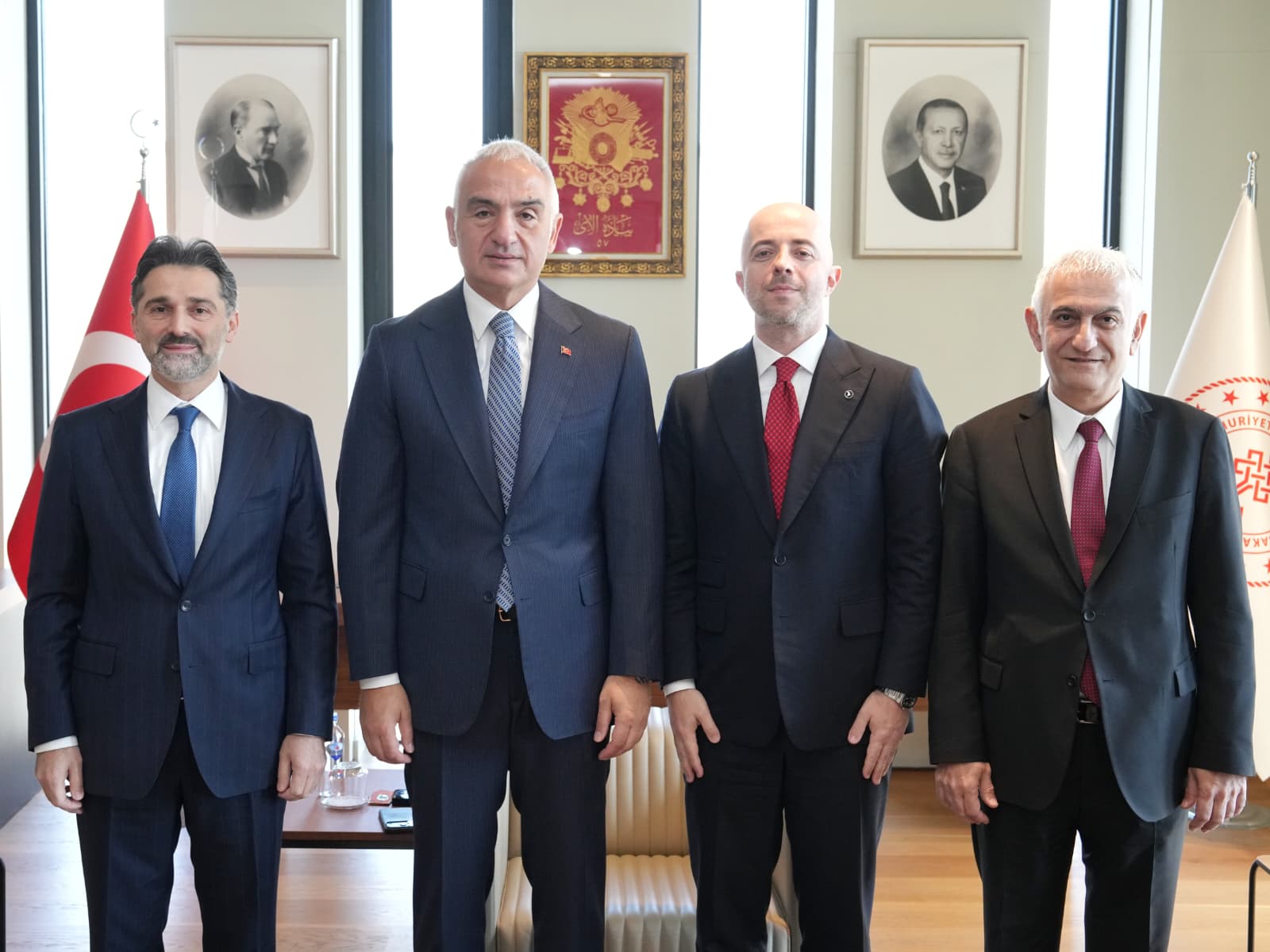 Türkiye'nin Tanıtımında Devrim! Bakanlık ve THY Güçlerini Birleştiriyor