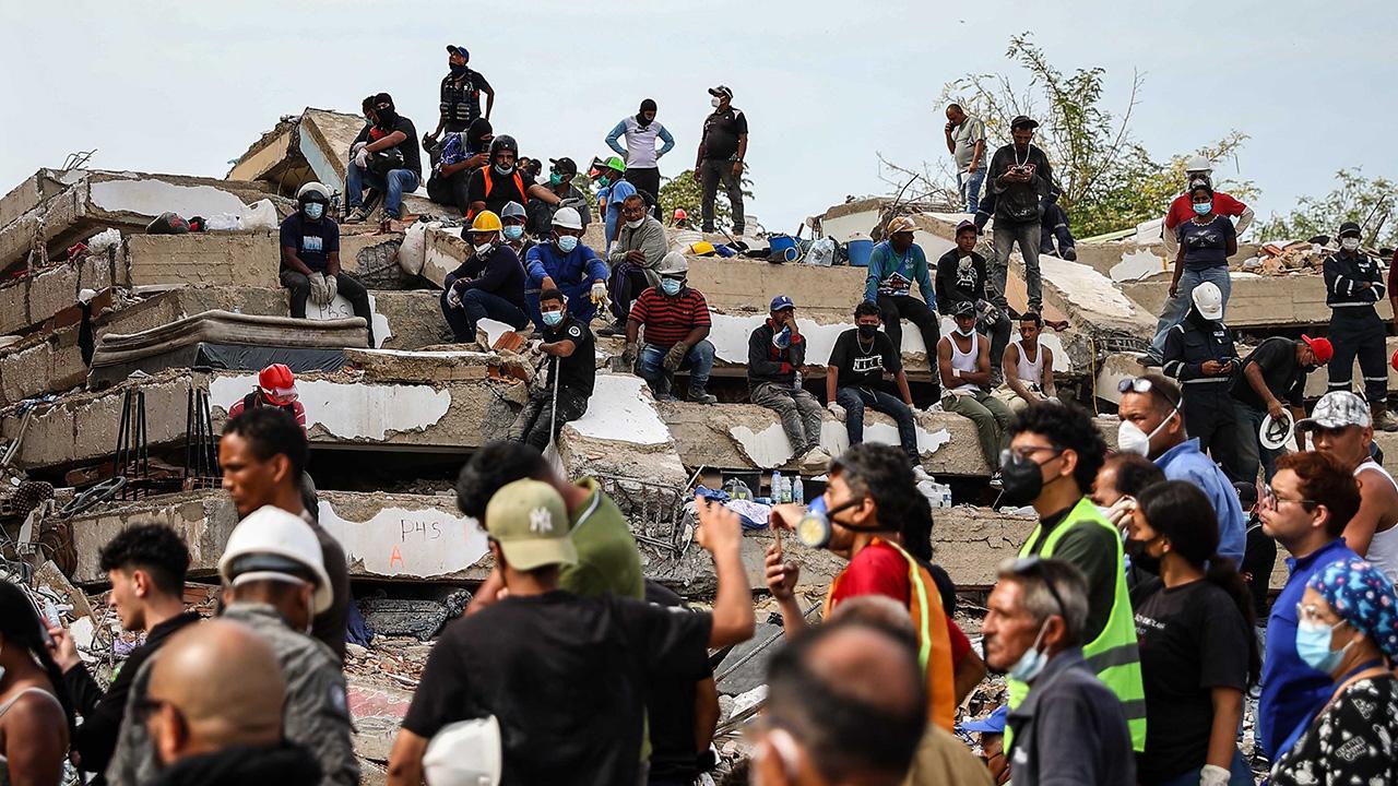 Venezuela'da Deprem Felaketi Sonrası 7 Günlük Ulusal Yas İlan Edildi