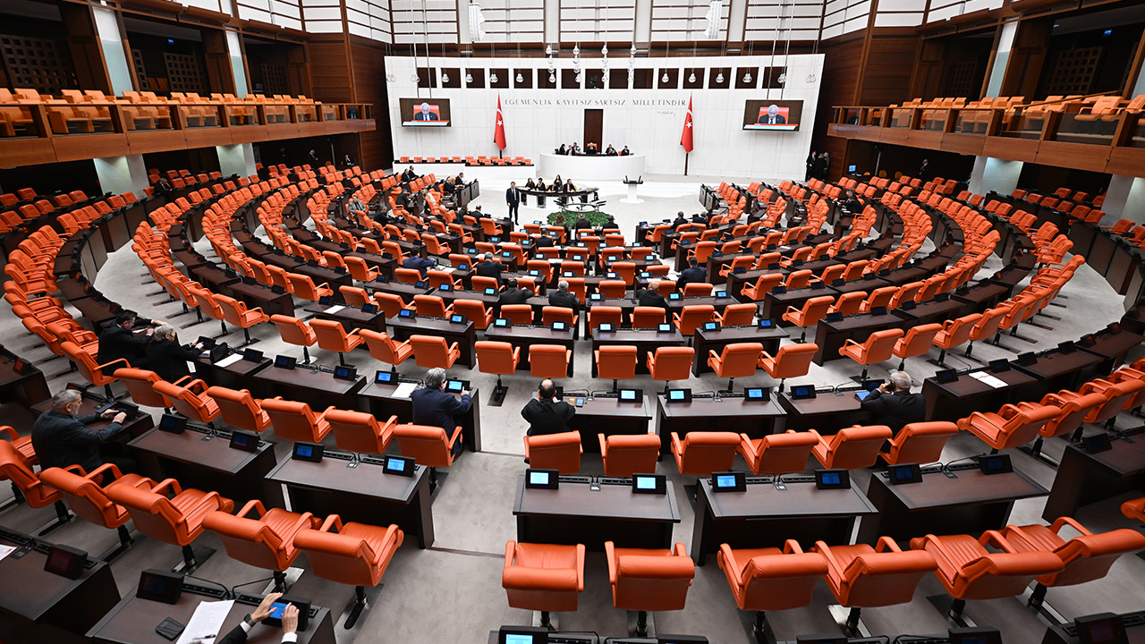 Vergi Bombası Mı Geliyor? Meclis'ten Geçmesi Beklenen Yeni Düzenlemeler Ne Anlama Geliyor?