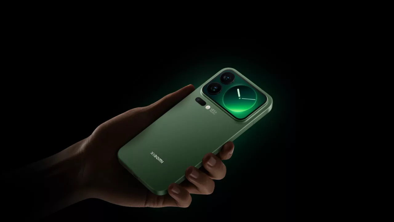 Xiaomi Şaşırtıyor! Telefonun Arkası Artık Yapay Zeka ile Konuşuyor!