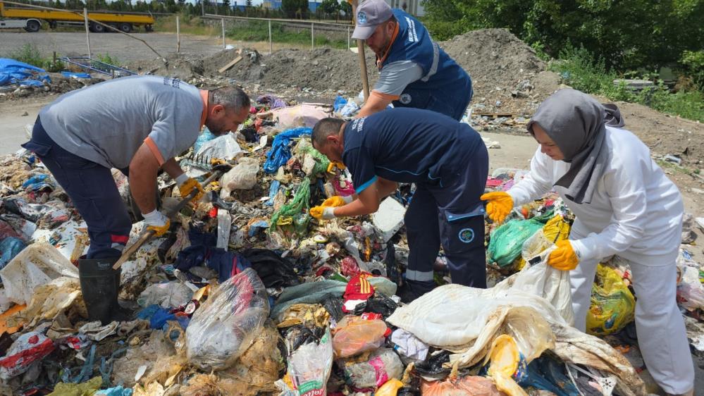 Zonguldak'ta Büyük İhmal: Altın Dolu Çanta Çöp Kamyonuna Gitti